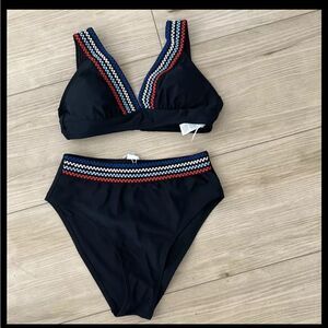 Cupshe Women's V Neck High Waist Bikini Sets Swimsuit, size Small, Black, NWT